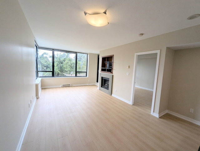 306 - 9188 Hemlock Drive