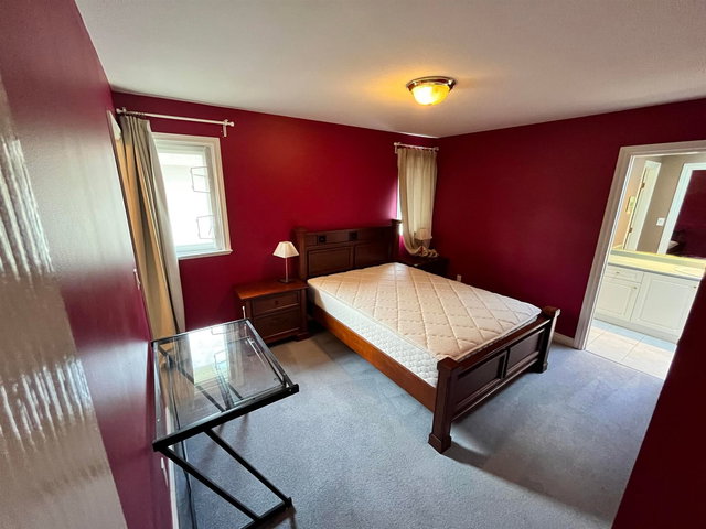 HOMESTAY - 3671 Semlin Dr