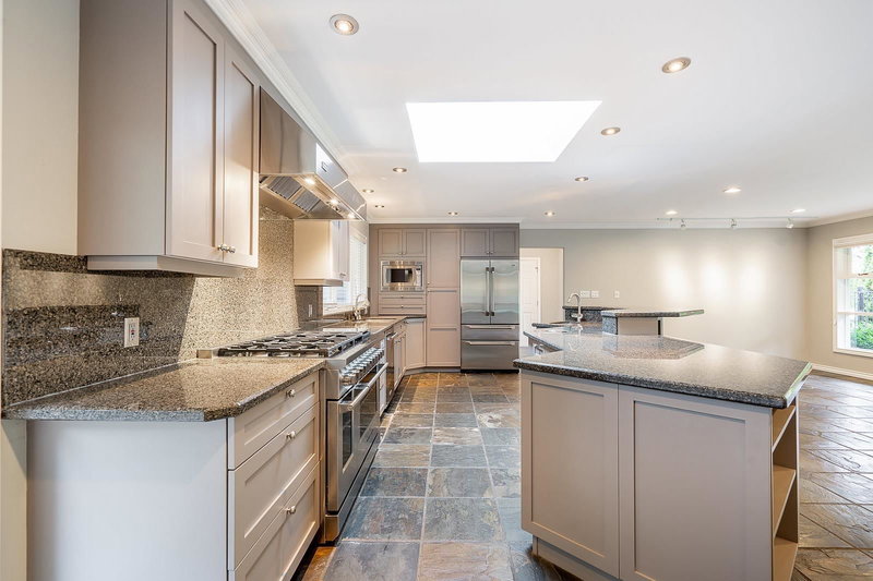 3980 Westridge Avenue, West Vancouver, V7V 3H7 | Image 2