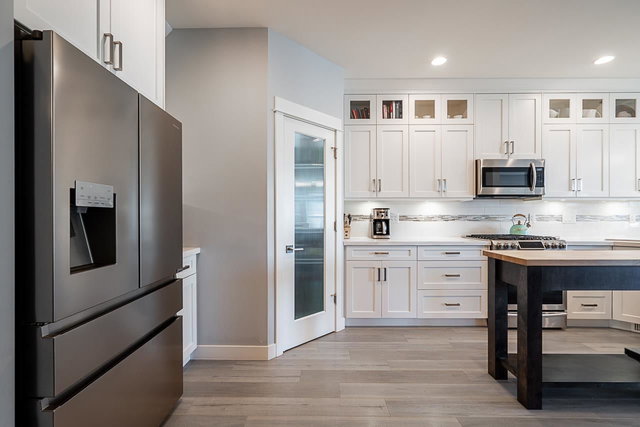 48 - 10480 248 Street