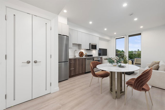 101 - 1680 Adanac Street