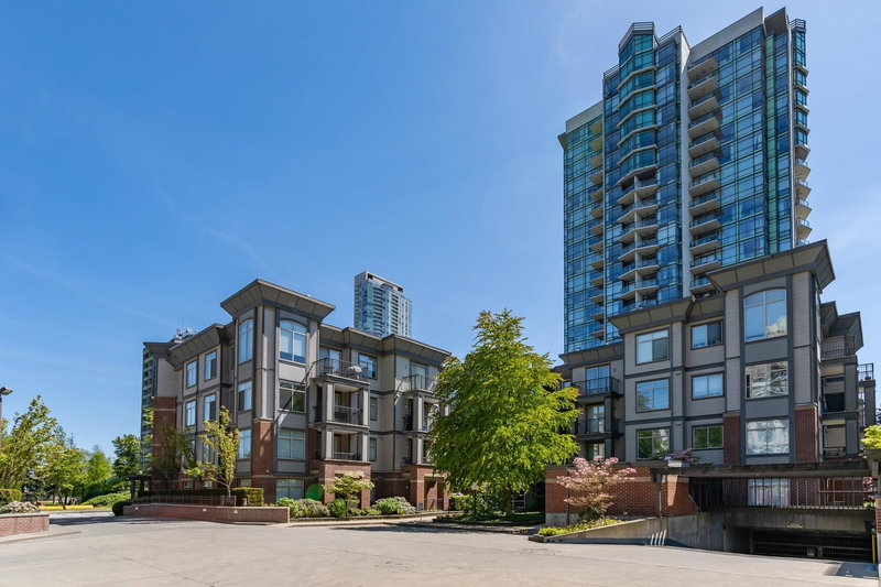 10455 University Drive #405, Surrey, British Columbia