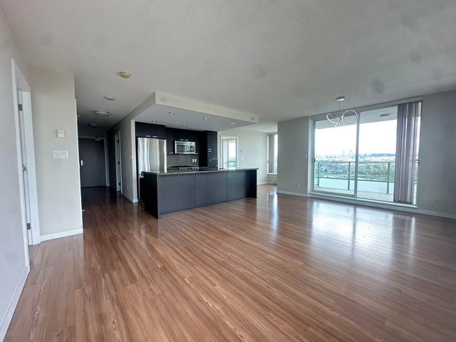 1703 - 2232 Douglas Road