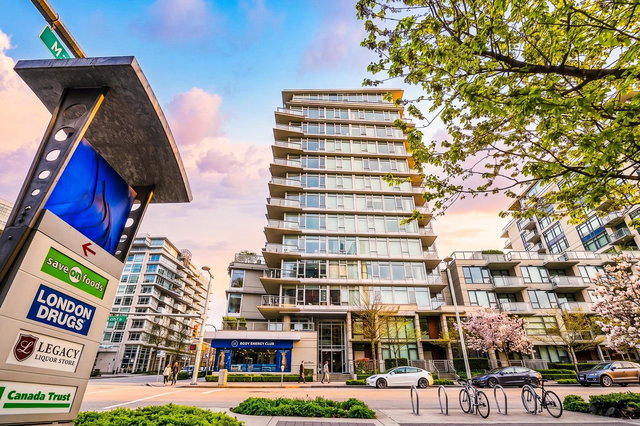 707 - 108 1st Avenue W