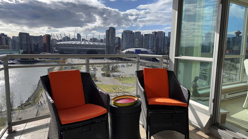 1305 - 120 Milross Avenue, Vancouver, V6A 4K7 | Image 2