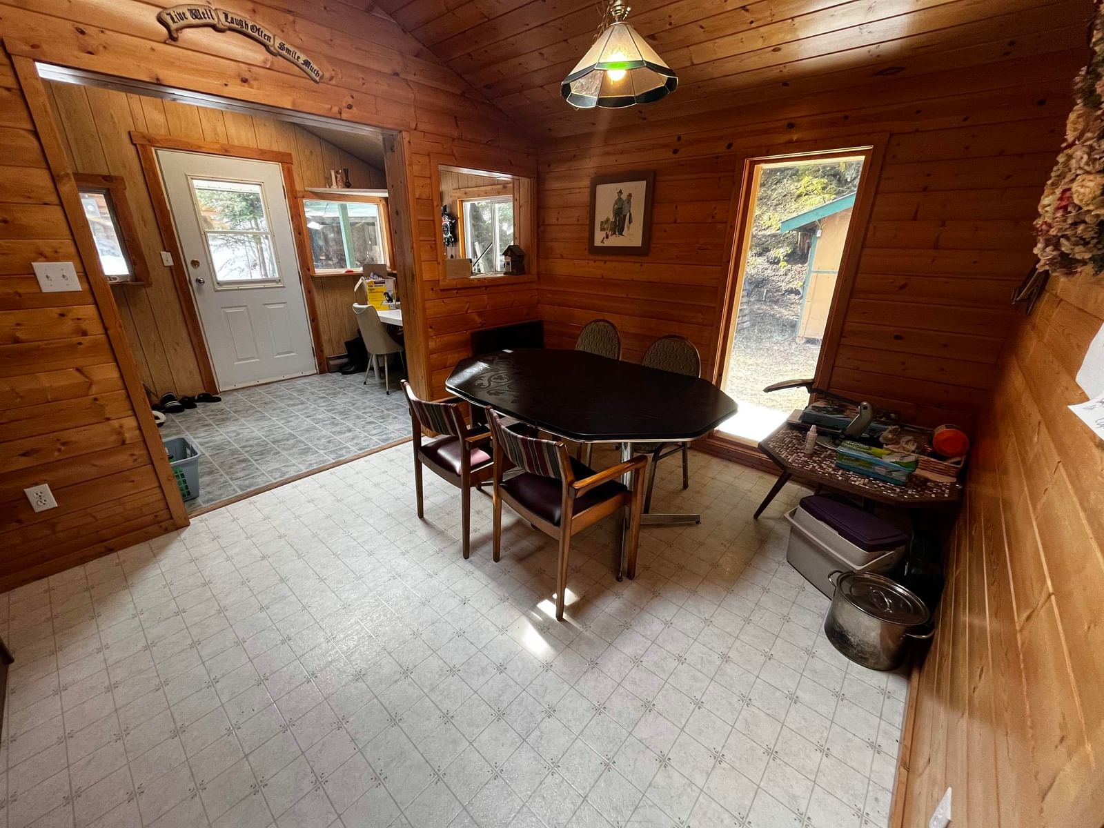 Listing Image 17