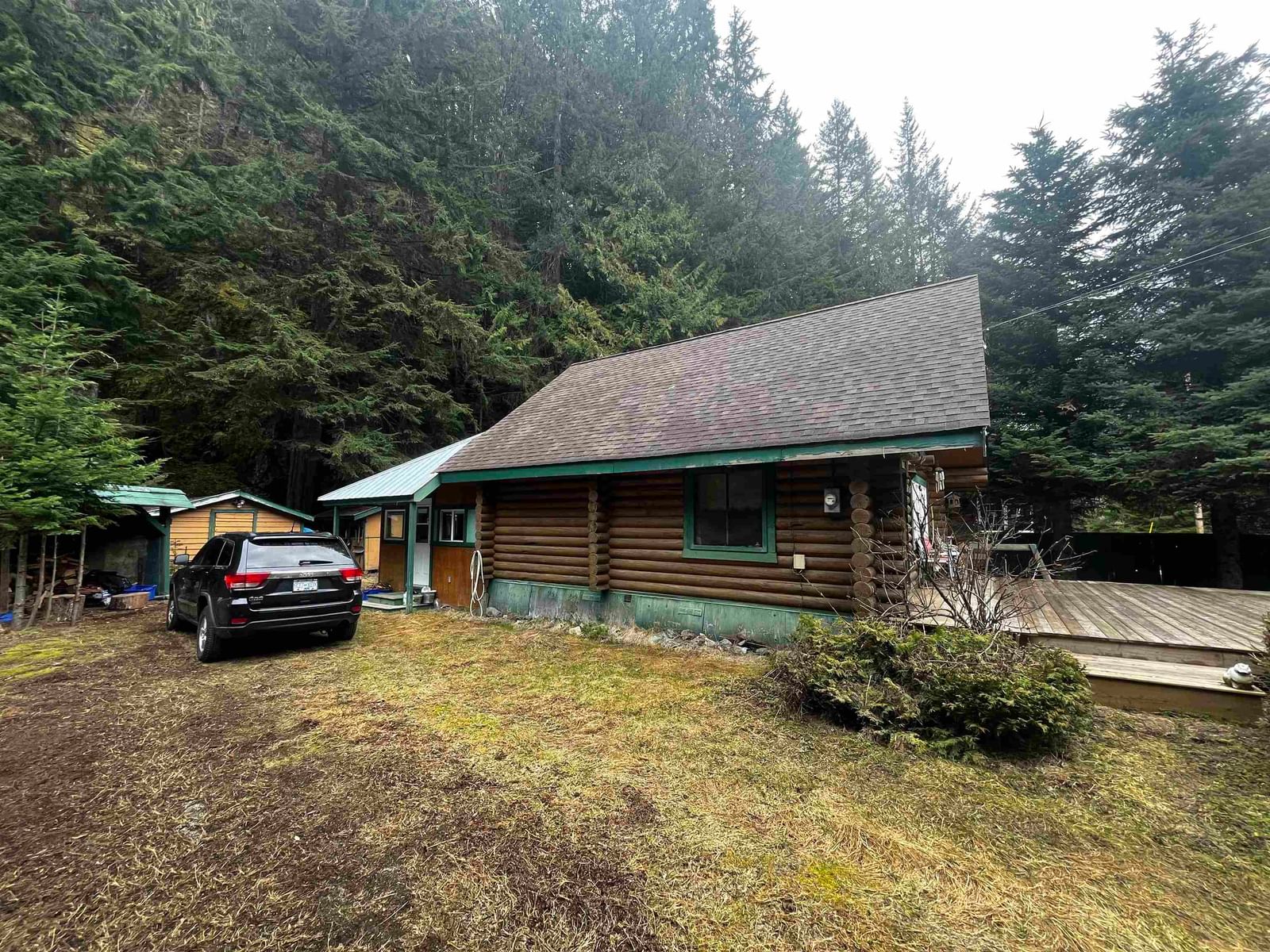 Listing Image 4
