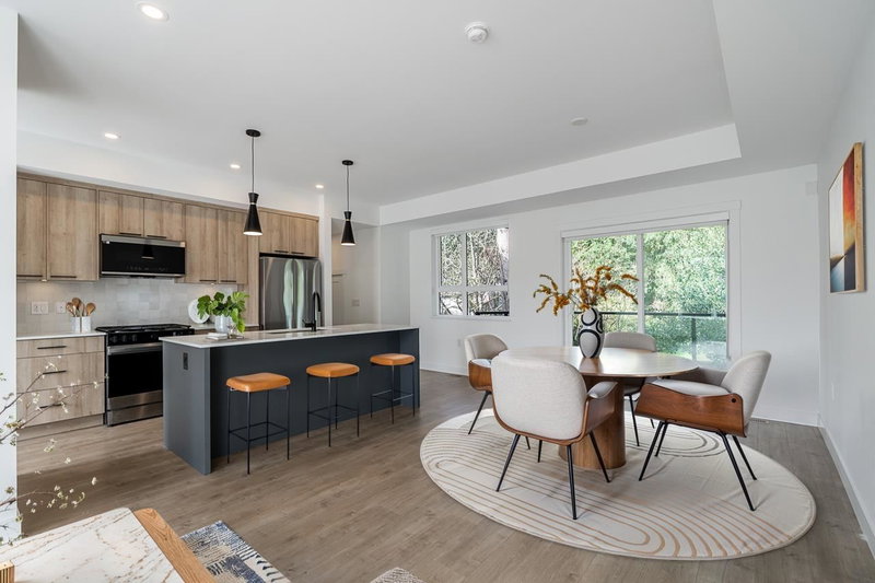 10527 155 Street #14, Surrey, British Columbia