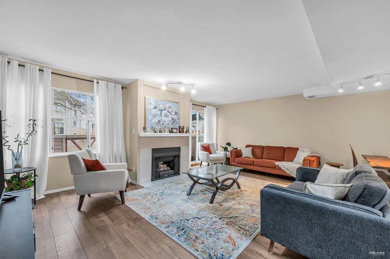 73 - 2450 Hawthorne Avenue, Port Coquitlam, V3C 6B3 | Image 2