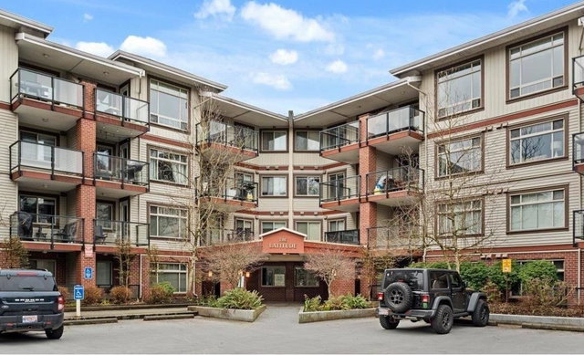 212 - 2233 Mckenzie Road