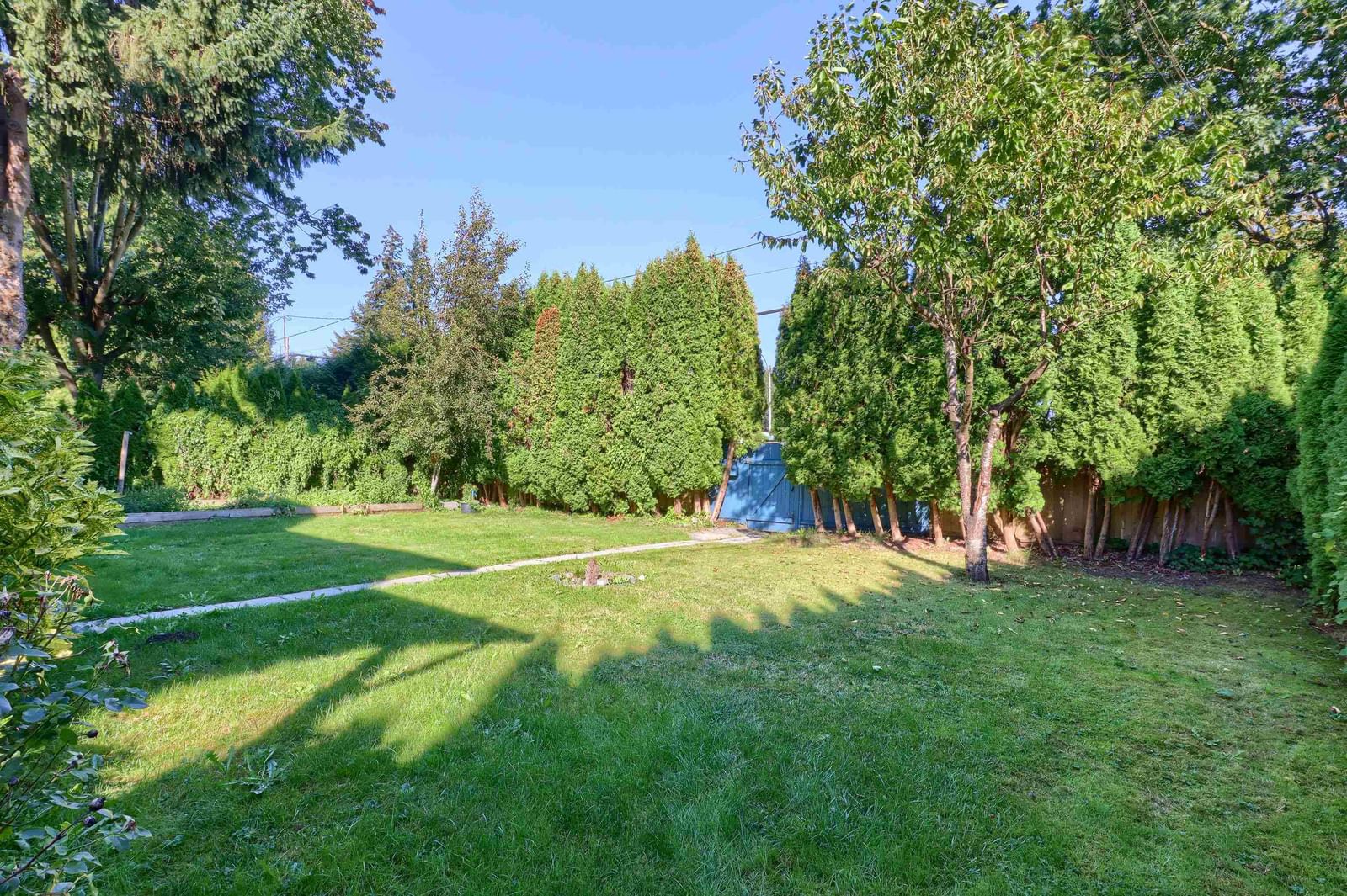 Listing Image 24