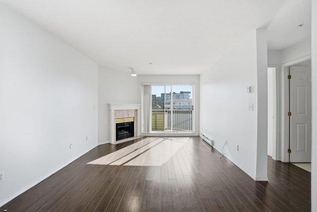 433 - 32830 George Ferguson Way