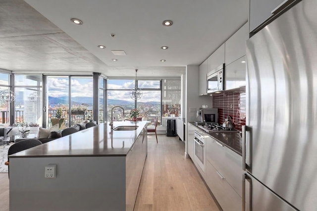 2903 - 128 Cordova Street W