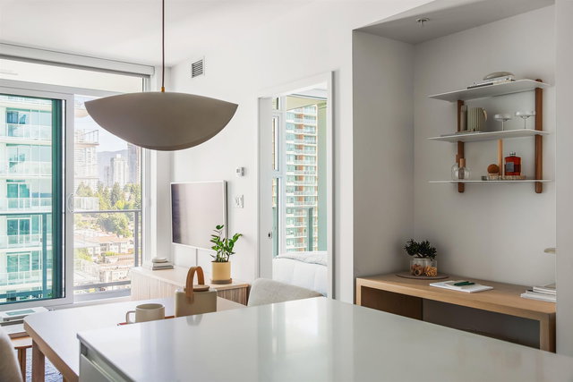 2503 - 3888 Evergreen Place