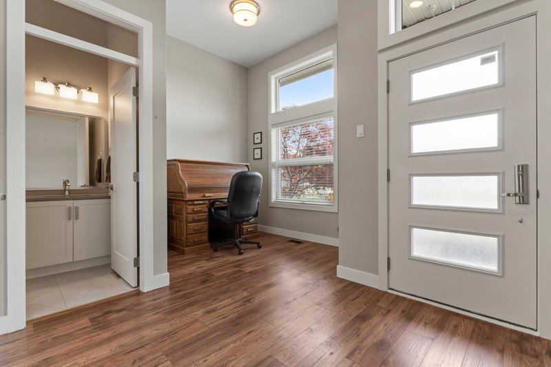 60 - 46110 Thomas Road, Chilliwack, V2R 2R4 | Image 3