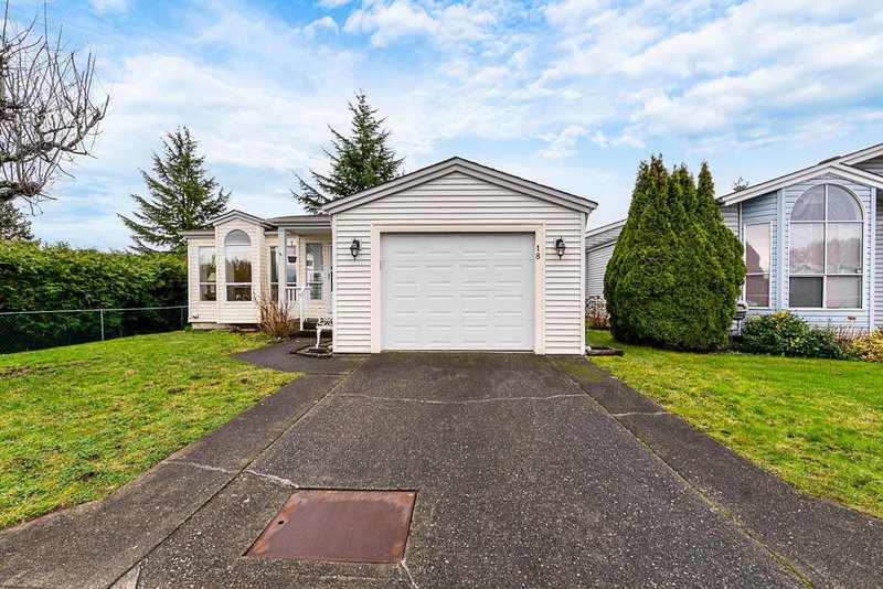 18 - 2345 Cranley Drive, Surrey, V4A 9G5 | Image 2