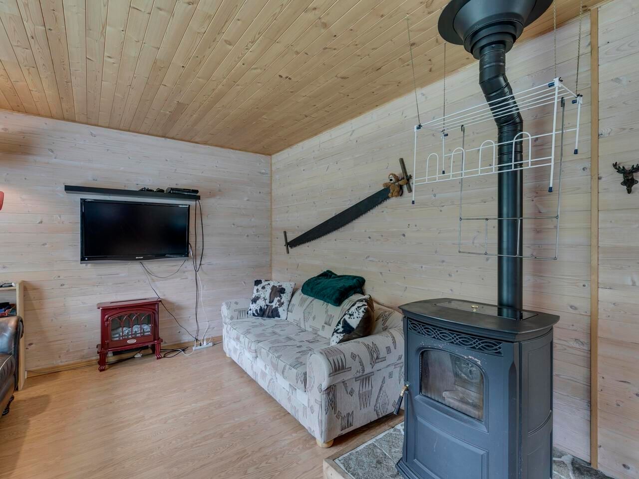 Listing Image 17