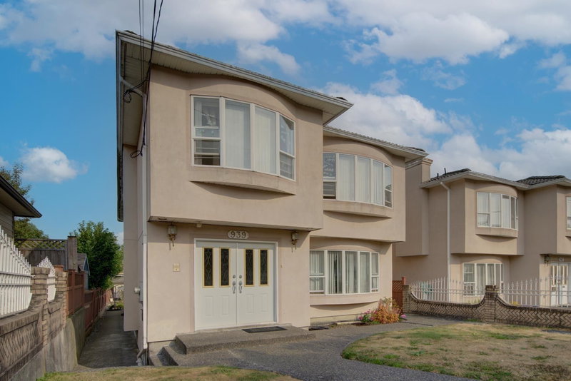 939 26th Avenue E, Vancouver, British Columbia