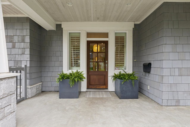 3476 Wellington Crescent