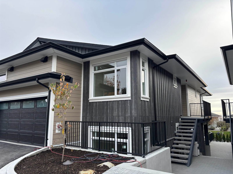 7 - 5522 Mccourt Road, Sechelt, V0N 3A7 | Image 3