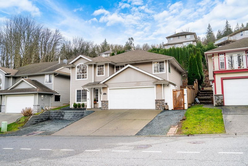 122 - 43995 Chilliwack Mountain Road, Chilliwack, V2R 5M1 | Image 2