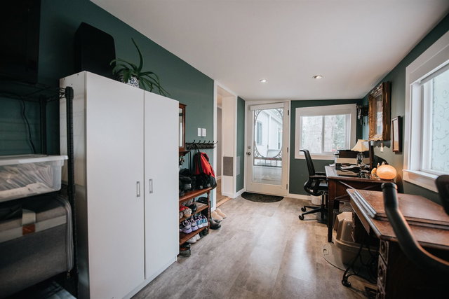 25 - 5288 Selma Park Road