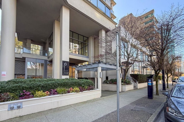 1701 - 1228 Hastings Street