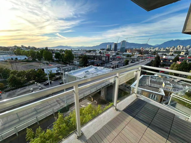 902 - 1565 6th Avenue W