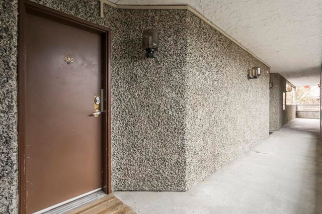 322 - 8460 Ackroyd Road