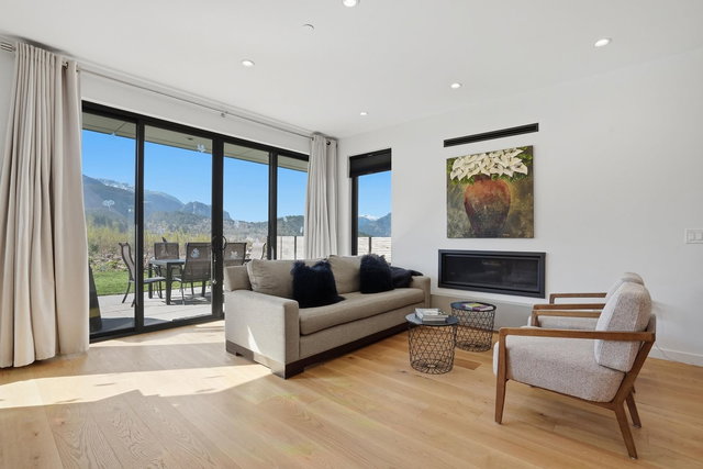 2978 Huckleberry Drive