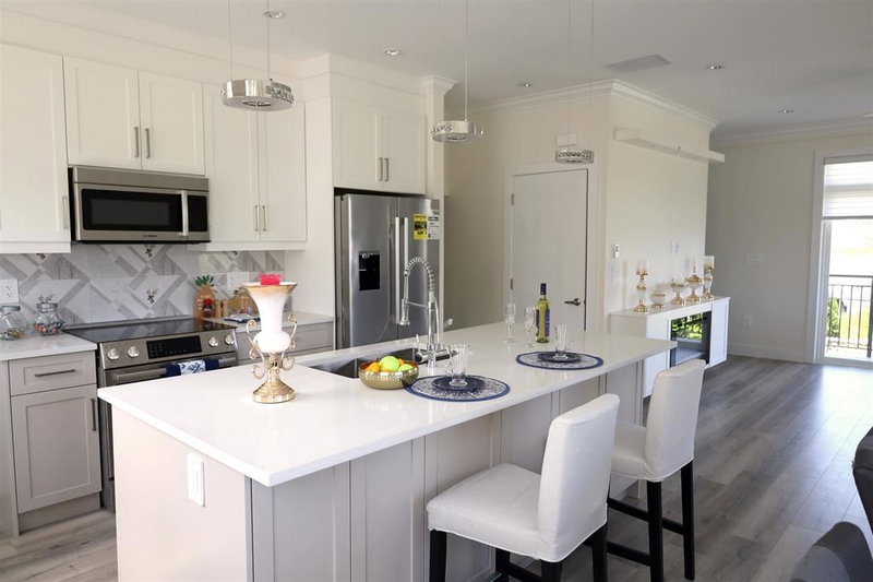 3 - 8181 135a Street, Surrey, V3W 3N8 | Image 2