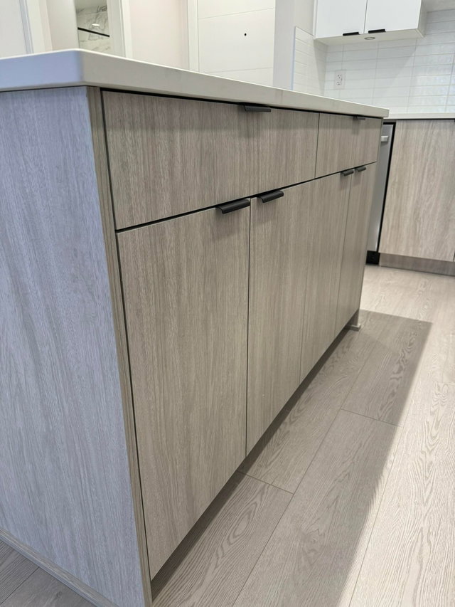 319 - 11655 Fraser Street