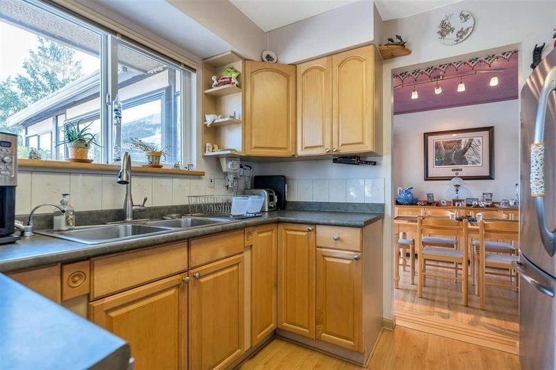 5882 51 Avenue, Delta, V4K 2C1 | Image 3