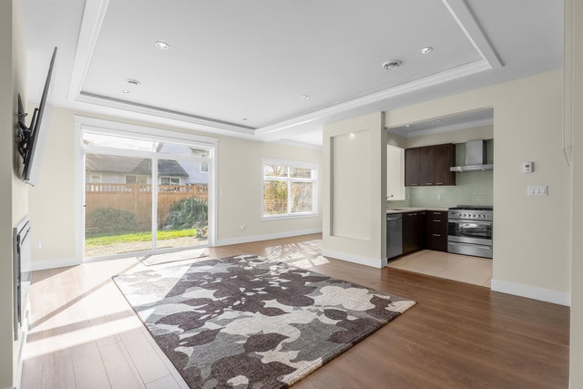 7 - 5180 Blundell Road