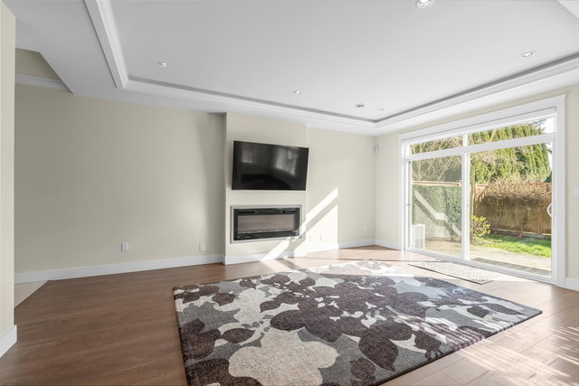 7 - 5180 Blundell Road