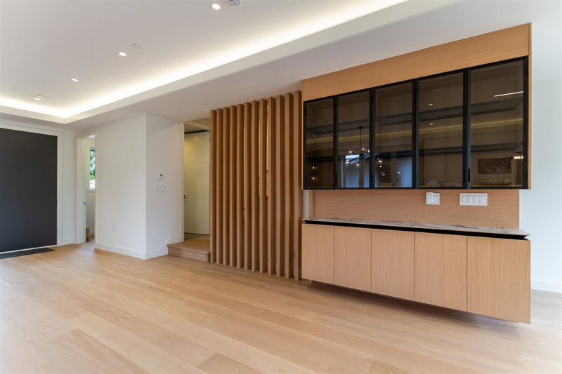 2022 Nanton Avenue, West Vancouver, V6J 2Y2 | Image 3