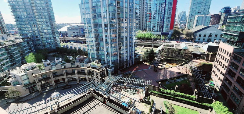 183 Keefer Place, Vancouver, V6B 0J1 | Image 2