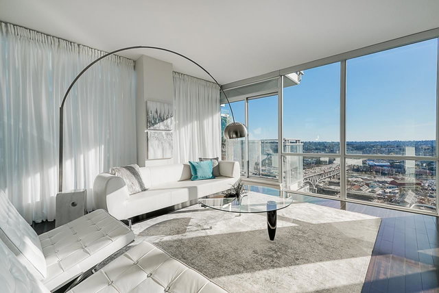 2703 - 1455 Howe Street