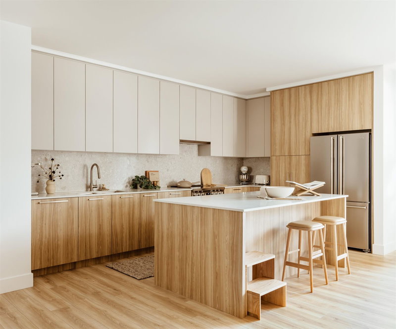 202 - 2380 Emery Court, North Vancouver, V0V 0V0 | Image 2