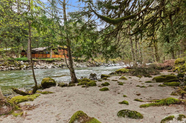 19512 Silver Skagit Road