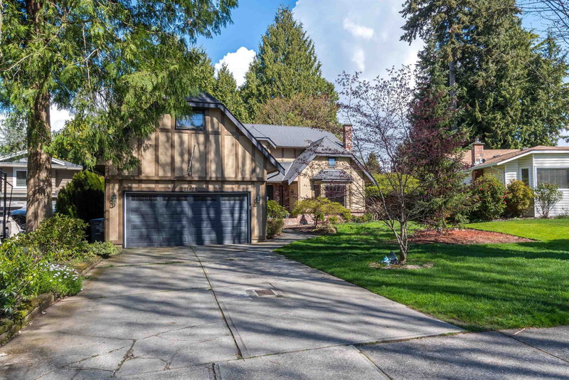 12673 Ocean Cliff Drive, Surrey, V4A 5Z6 | Image 2