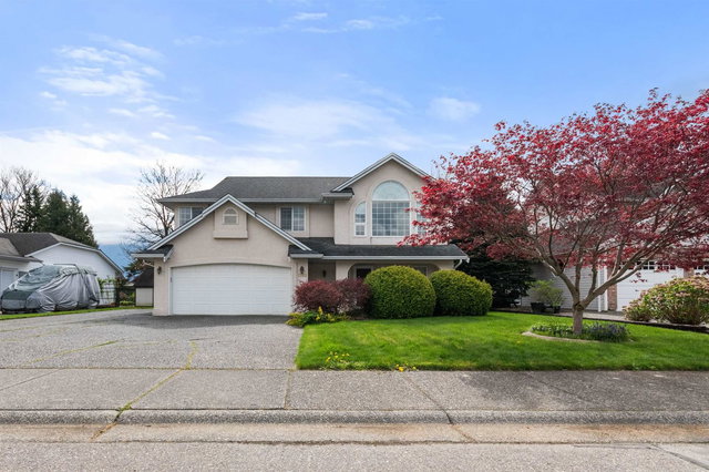 1586 Sheffield Drive