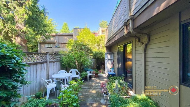 102 - 8686 Centaurus Circle