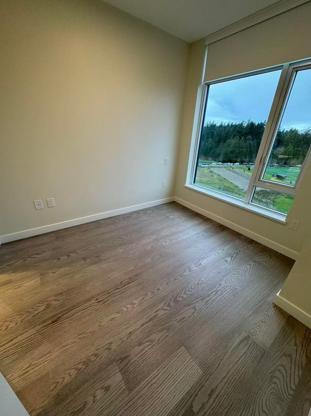 1009 - 6138 Birney Avenue