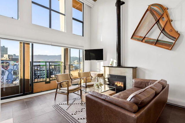 805 - 22 Cordova Street E