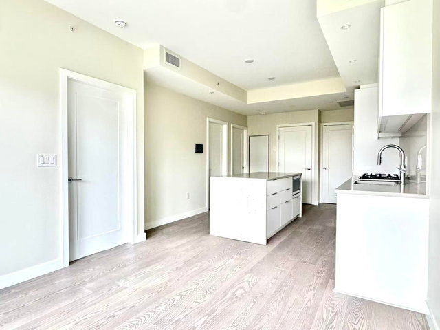 314 - 6138 Birney Ave Avenue