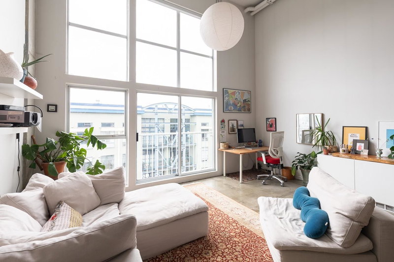 228 4th Avenue E #405, Vancouver, British Columbia