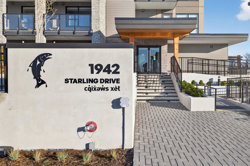 404 - 1942 Starling Drive