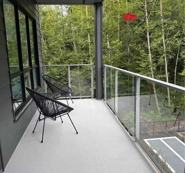 410 - 3594 Malsum Drive