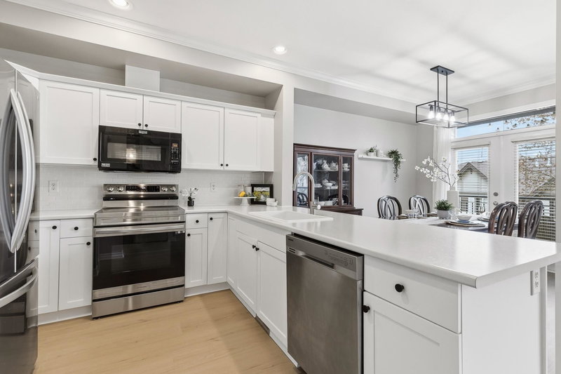 26 - 5900 Jinkerson Road, Chilliwack, V2R 0B2 | Image 2